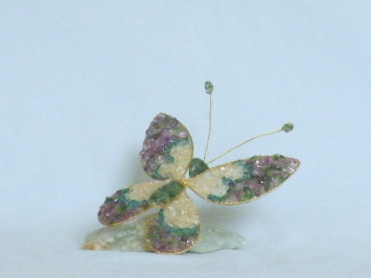 Schmetterling (± 10 cm) mit Amethyst, Aventurin, Türkis, Bergkristall